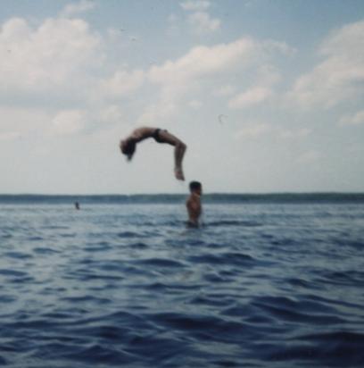 акробатический прыжок Талика с Шурика в Кавголова, лето 99